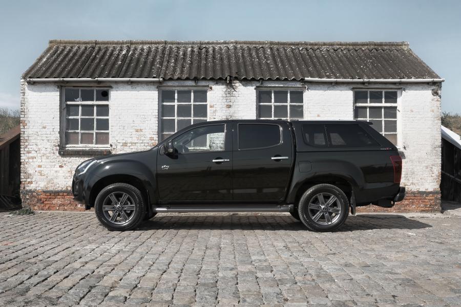  Isuzu D-Max LXS Life Double Cab 2017 года  (EU) (фото 19 из 20)